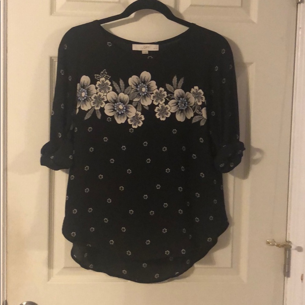 Flower pullover blouse